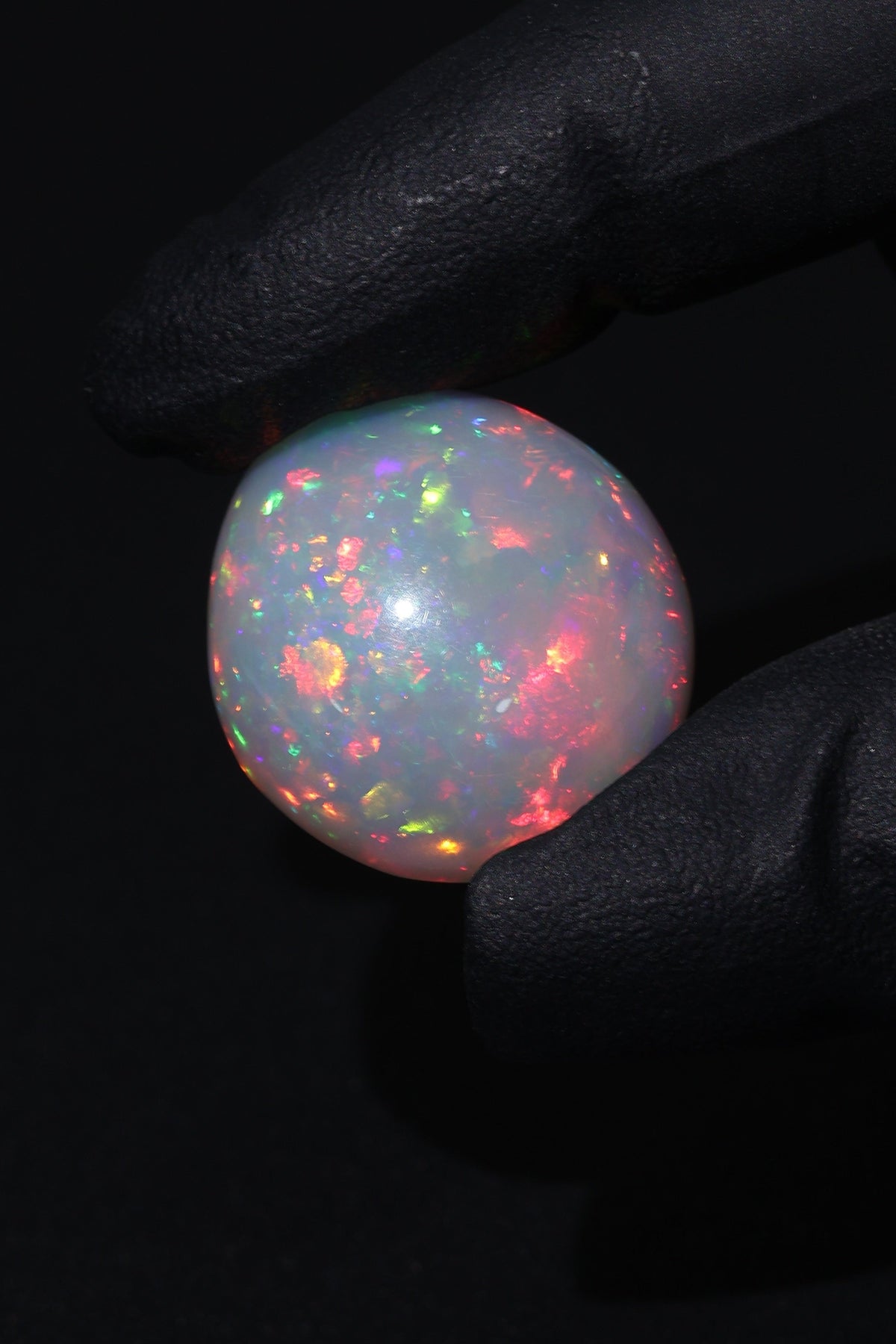 40.12ct Polished Ethiopian Opal
