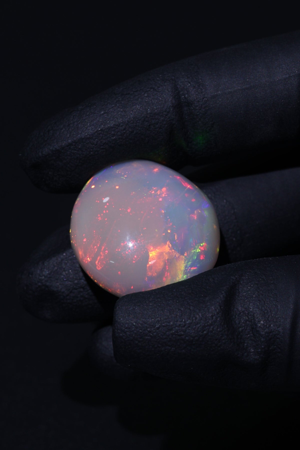 40.12ct Polished Ethiopian Opal