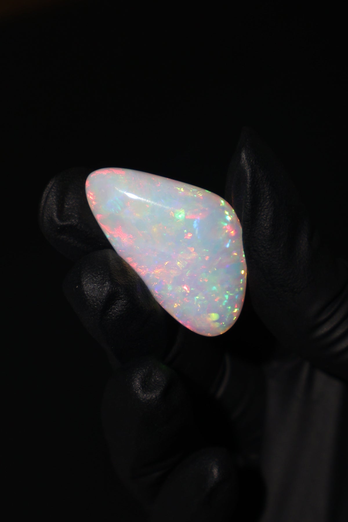 31.33ct Polished Ethiopian Opal