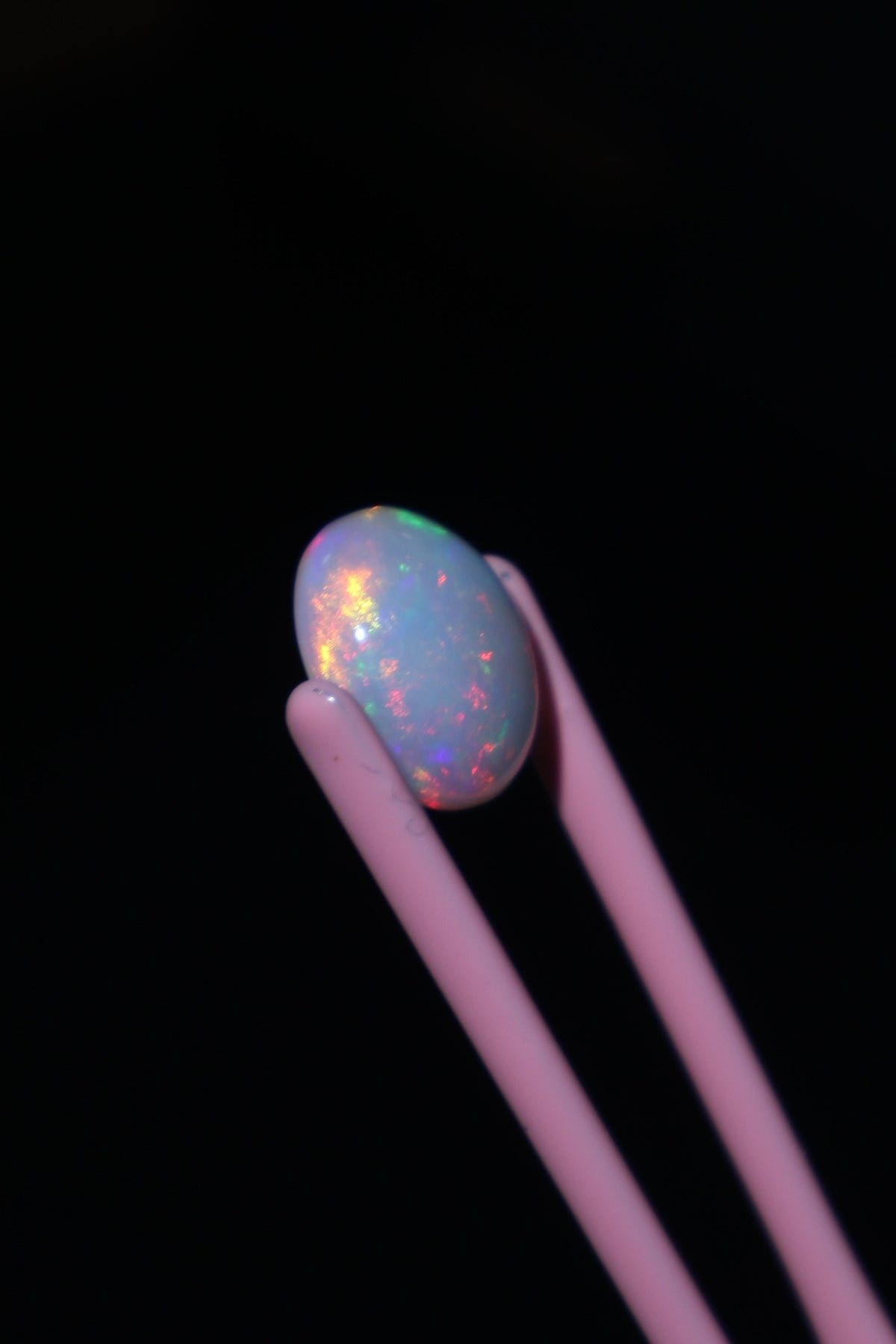 7.74ct Polished Ethiopian Opal