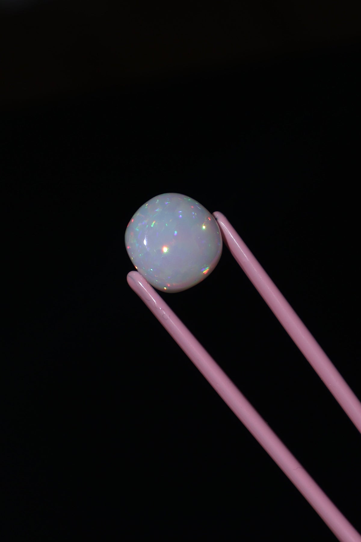 10.73ct Polished Ethiopian Opal