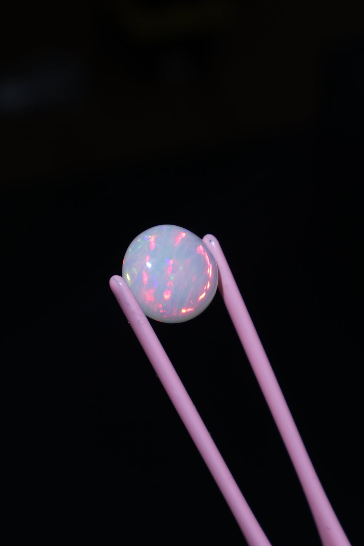 13.68ct Polished Ethiopian Opal