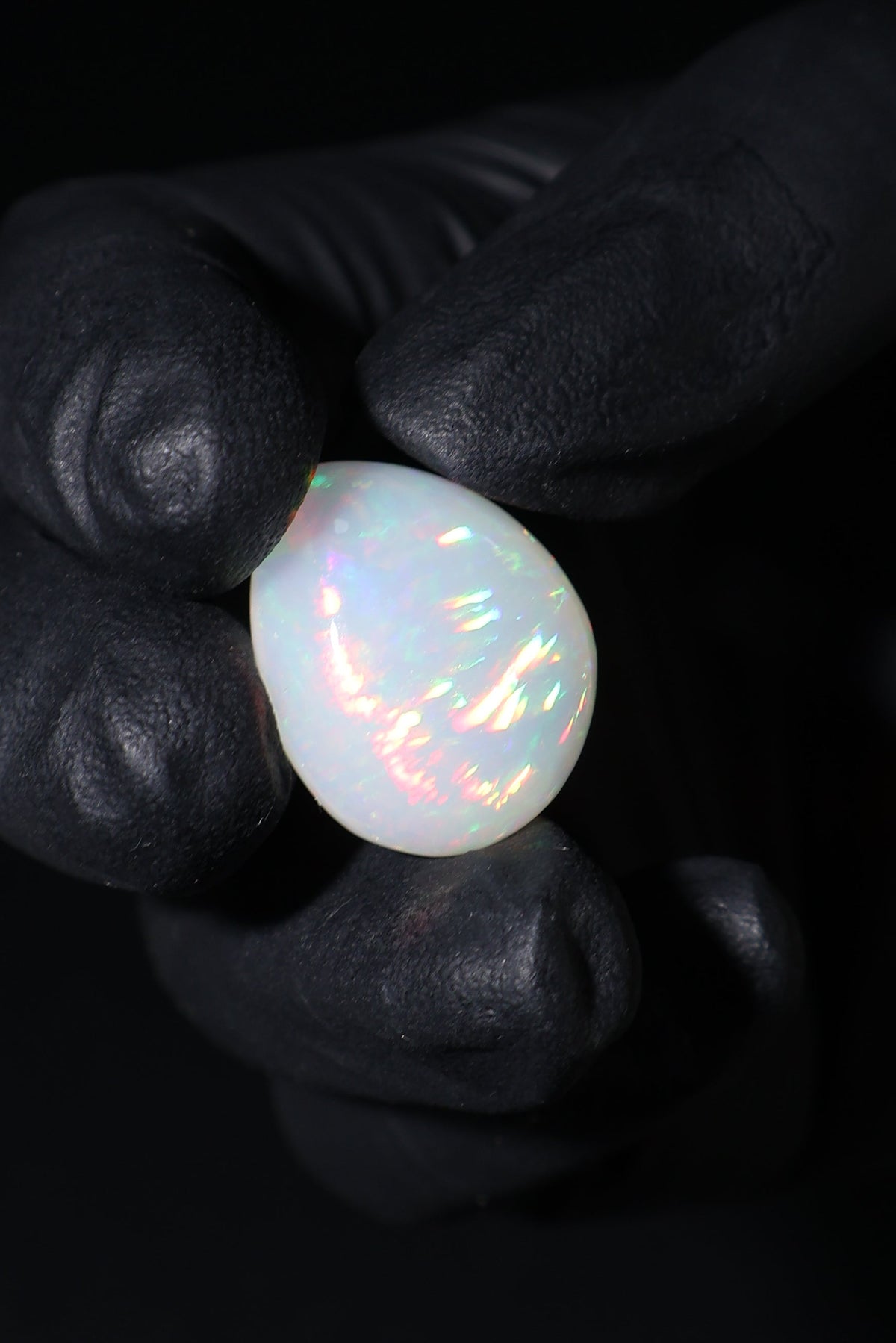 15.53ct Polished Ethiopian Opal