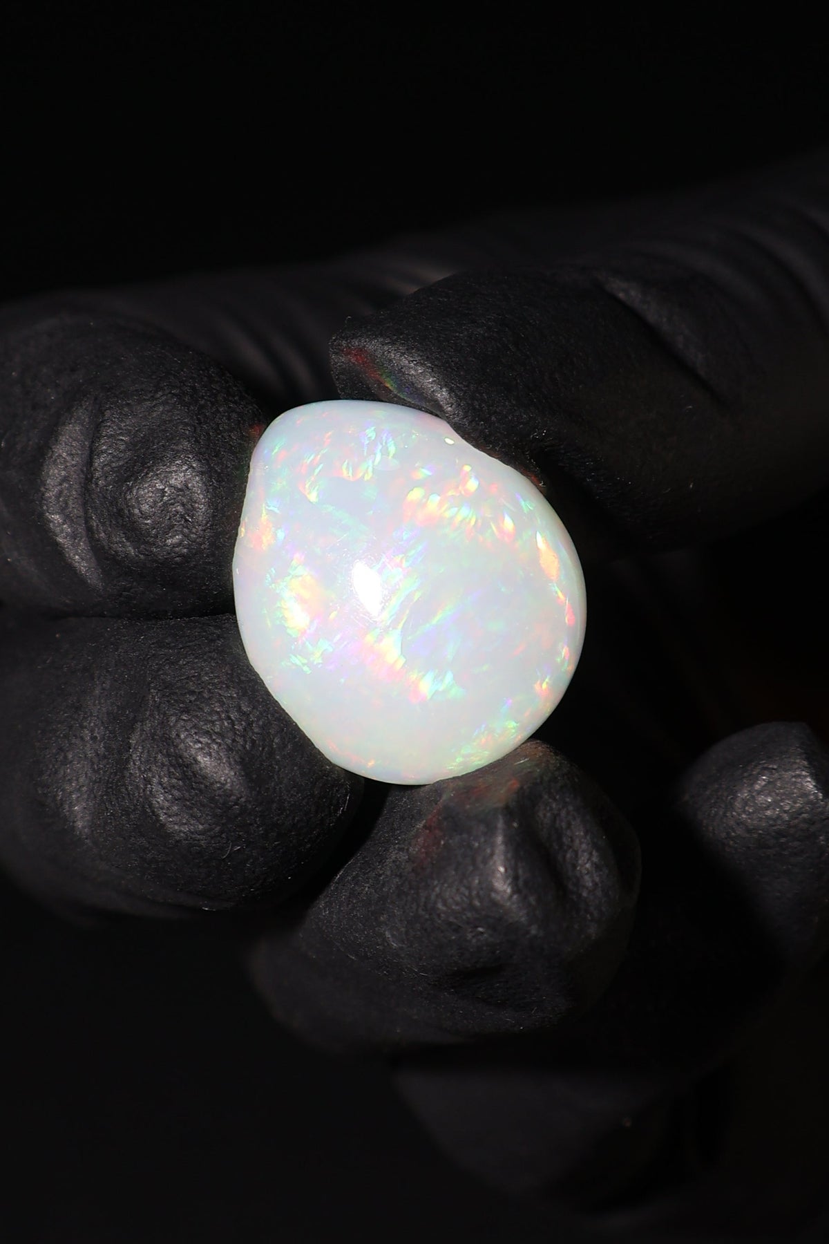 15.53ct Polished Ethiopian Opal