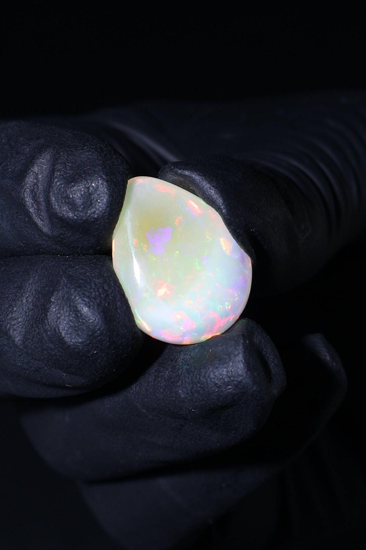 12.79 Polished Ethiopian Opal