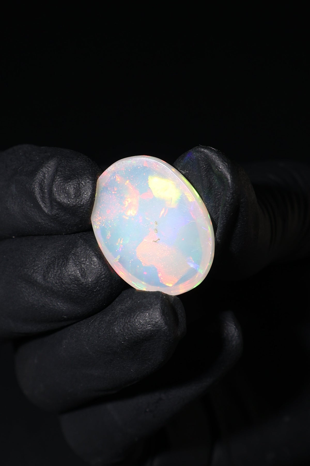 23.59ct Polished Ethiopian Opal