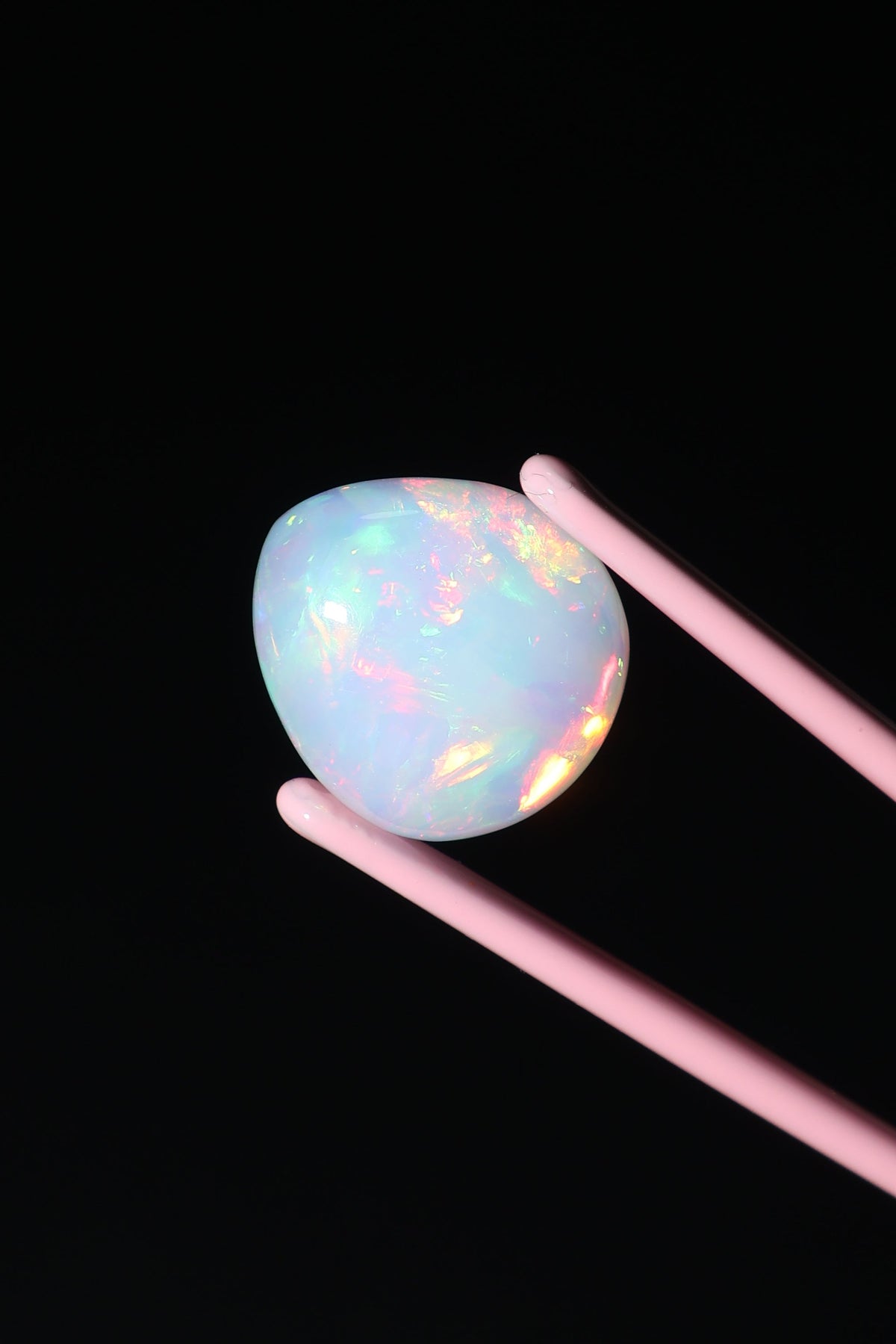 7.44 Polished Ethiopian Opal