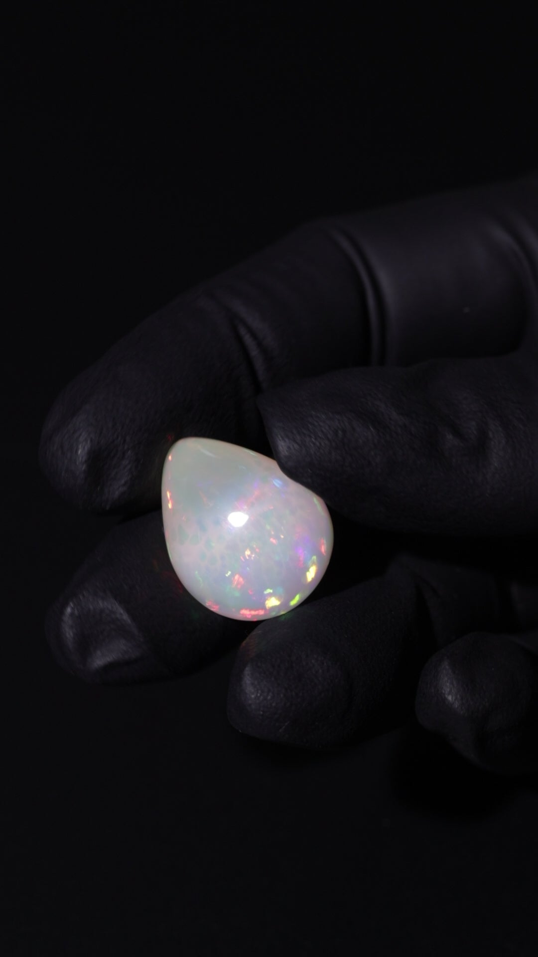 12.79 Polished Ethiopian Opal
