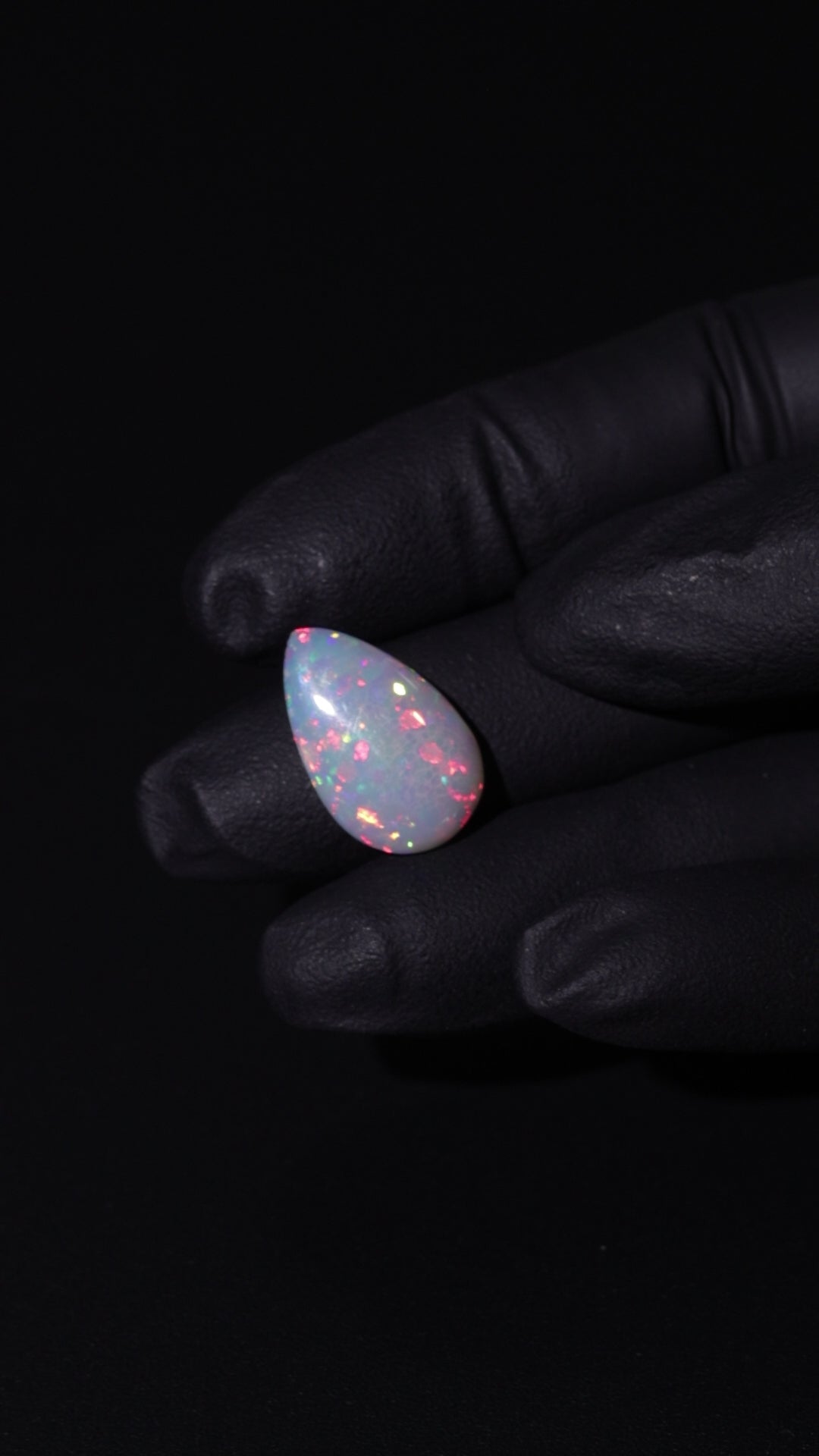 5.29ct Polished Ethiopian Opal